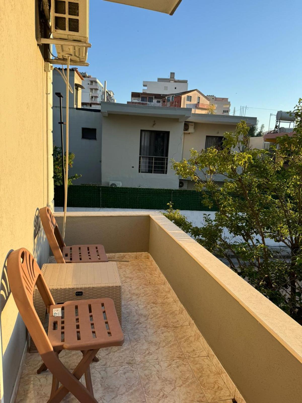 Melas Villa Драч Екстериор снимка