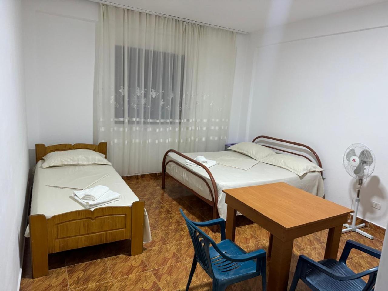 Melas Villa Драч Екстериор снимка